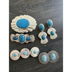 Vintage Turquoise Cabochon Jewelry SetBrooch & Earrings Silver Tone